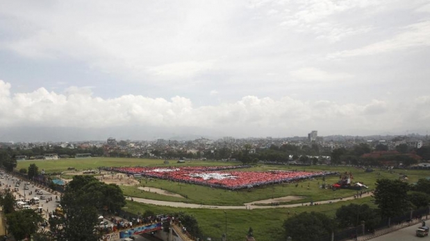 35,000 Nepalis congregate in Tundikhel for largest human flag